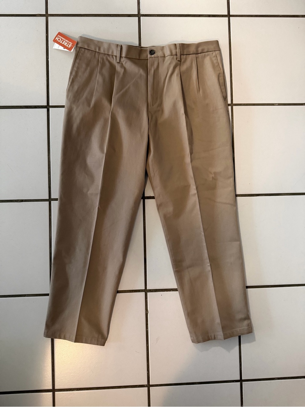 Dockers - Men's Khaki Pleated Dress Pants
